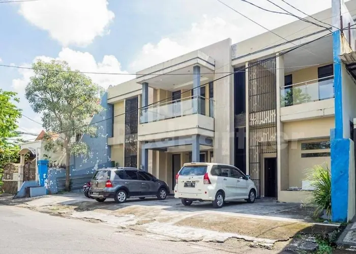 My Hommy Homestay Mitra Reddoorz Surabaya